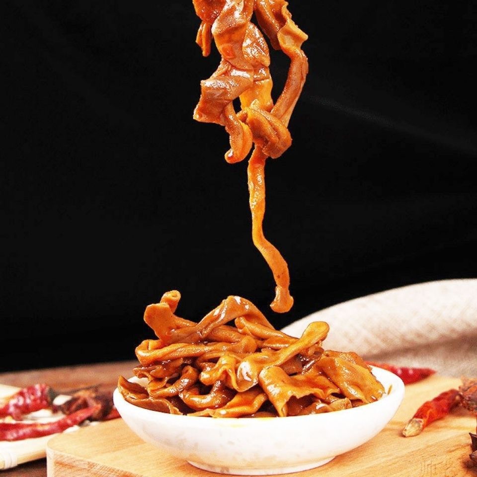 麻辣爆鸭肠小串冷吃卤味香辣鸭肉新鲜食品熟食即食特色小零食小吃