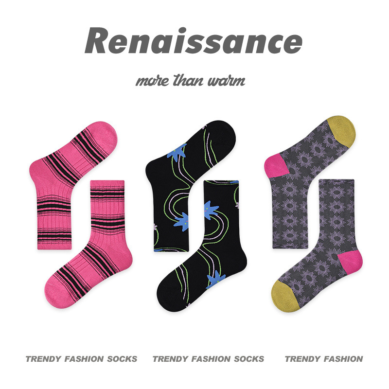 Renaissance Original Design Women's Socks Black and White Striped Color Matching Tube Socks Simple Niche Creative Zhuji Socks for Women