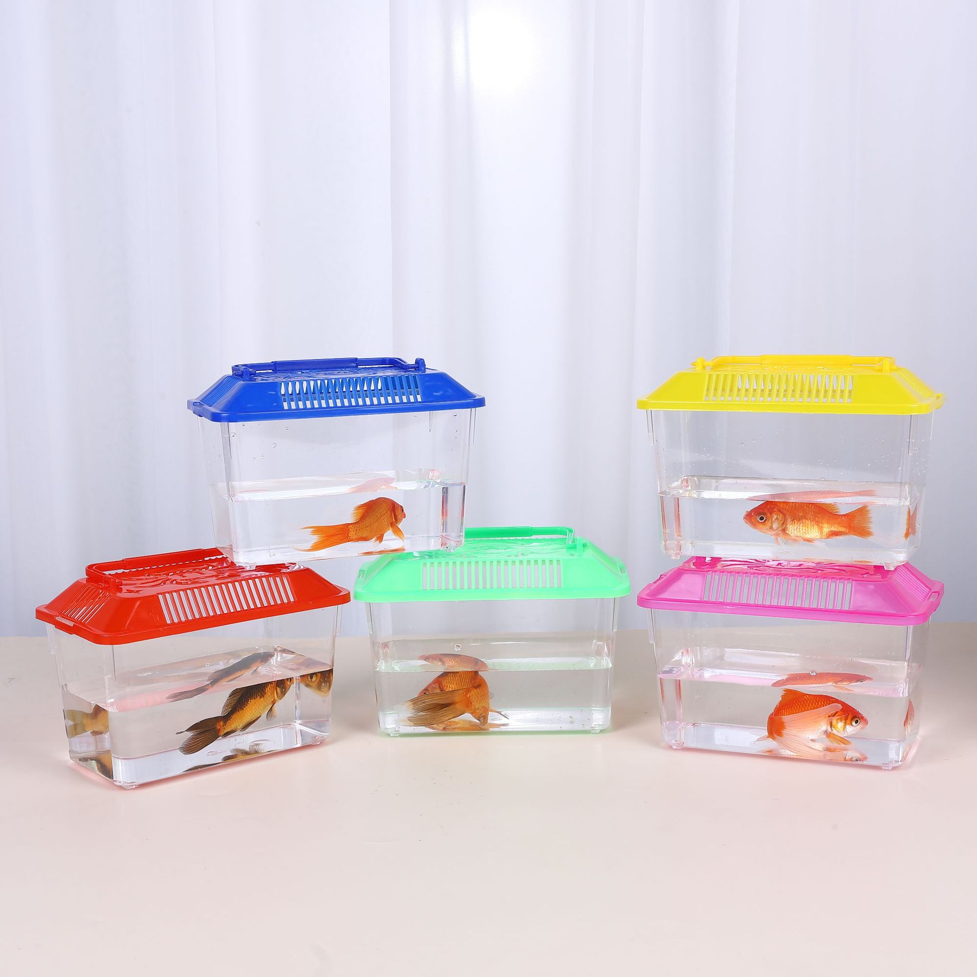 Factory Wholesale Large and Medium Size Small Size Plastic Fish Tank Turtle Jar Portable Fish Box Stall Transparent Turtle Box Pet Transport Box