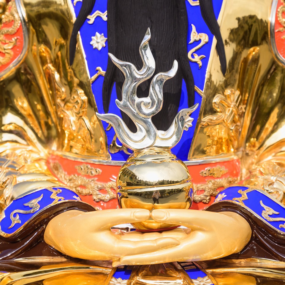 台湾盛凡元始天尊菩萨神像摆件观音菩萨佛像批发道家三清像财神像