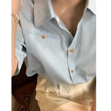蓝色短袖衬衫女夏季小清新宽松衬衣设计感别致港味翻领上衣ins风