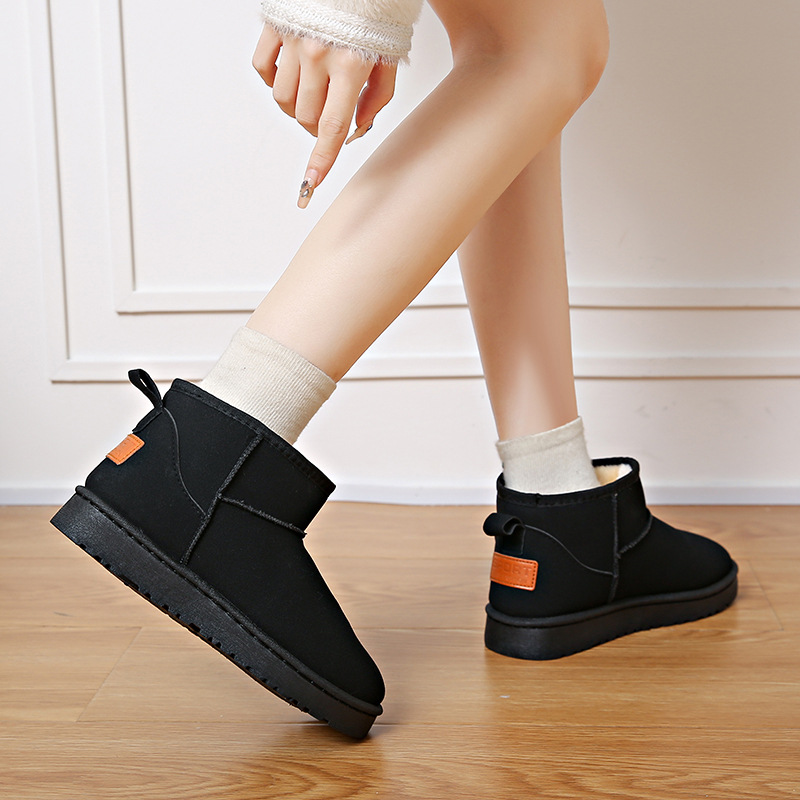 New Snow Boots Women's 2023 Winter New Velvet Thermal Booties Internet Celebrity Same Style Platform Cotton Shoes Women's Cotton Shoes