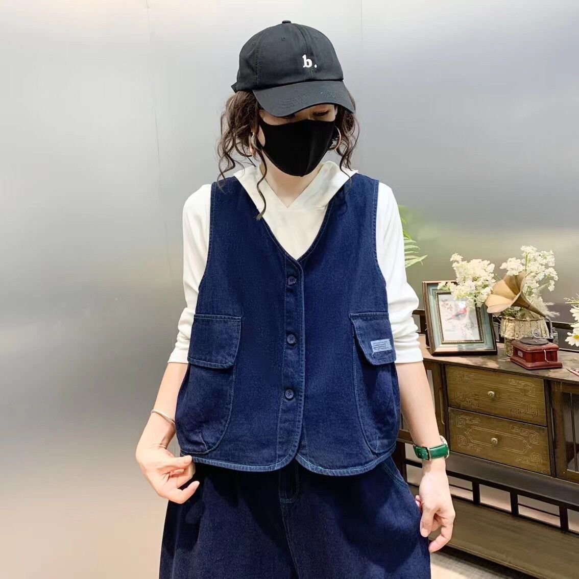女士休闲马甲新款图片