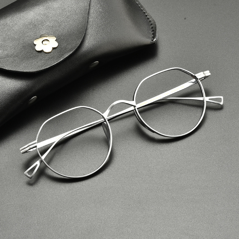 日本设计师款复古纯钛眼镜框男女全框眼睛框架可配高度近视-阿里巴巴