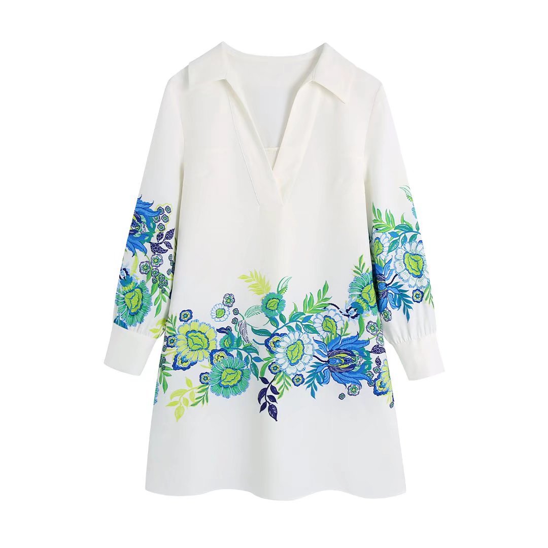 花朵印连衣裙图片