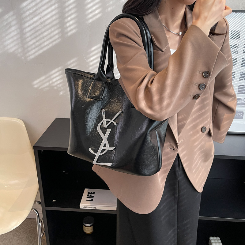 Tote Bag for Women 2022 Autumn and Winter New Korean Style Fashionable All-Matching Elegant Shoulder Bag Special-Interest Design Retro Handbag