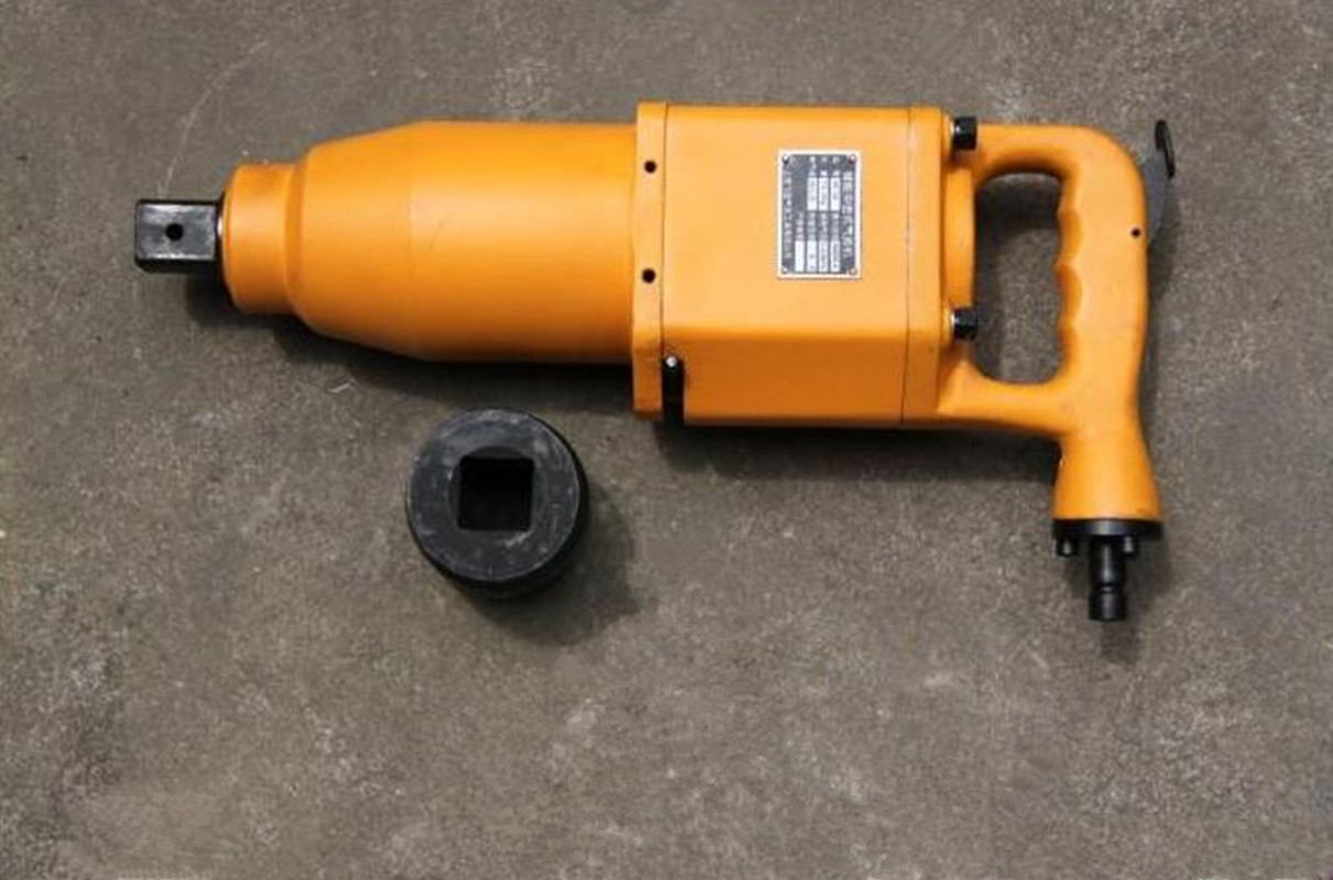 be42风动扳手 气动冲击扳手be30储能式冲击扳手be72气扳机风扳机