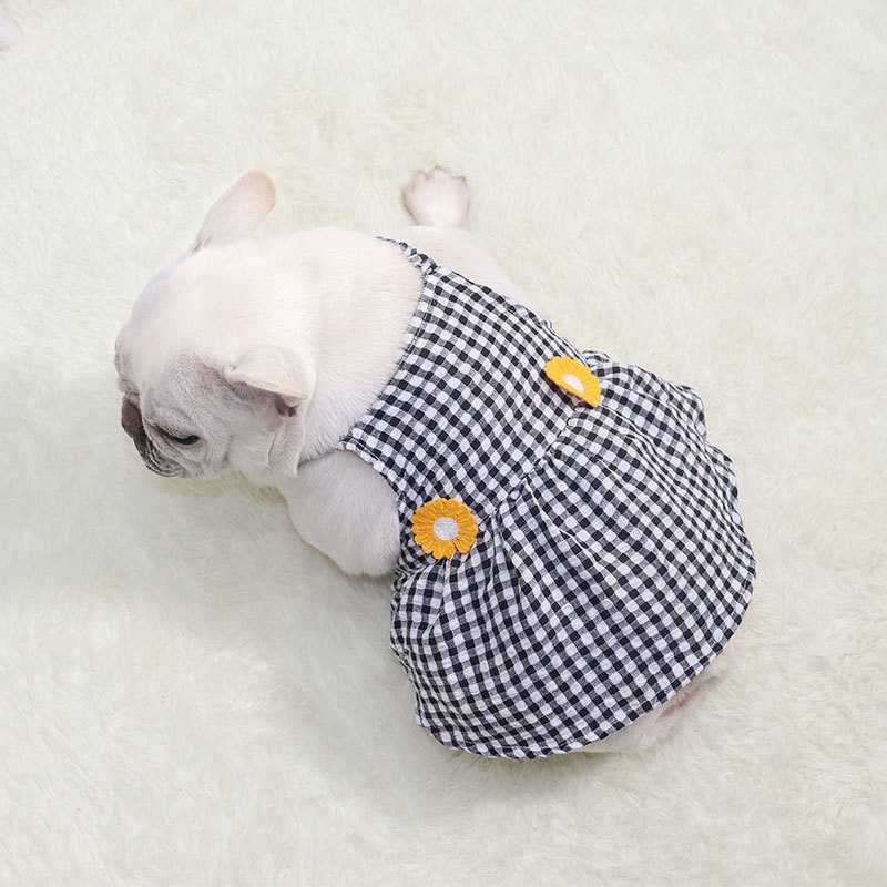 狗狗衣服法斗裙子宠物春夏季薄款吊带裙巴哥斗牛犬短体胖狗连衣裙