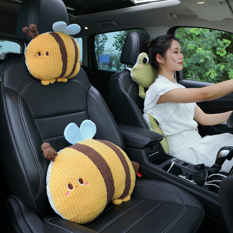 卡通汽车抱枕一对车内枕头车上腰枕车靠枕车用腰靠车载靠背垫四季