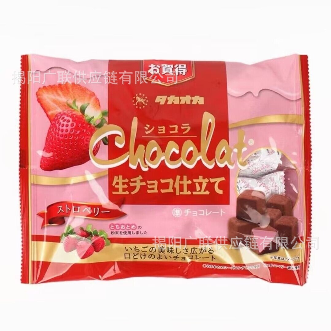 批发日本进口高岗生巧巧克力草莓味年货休闲零食175g