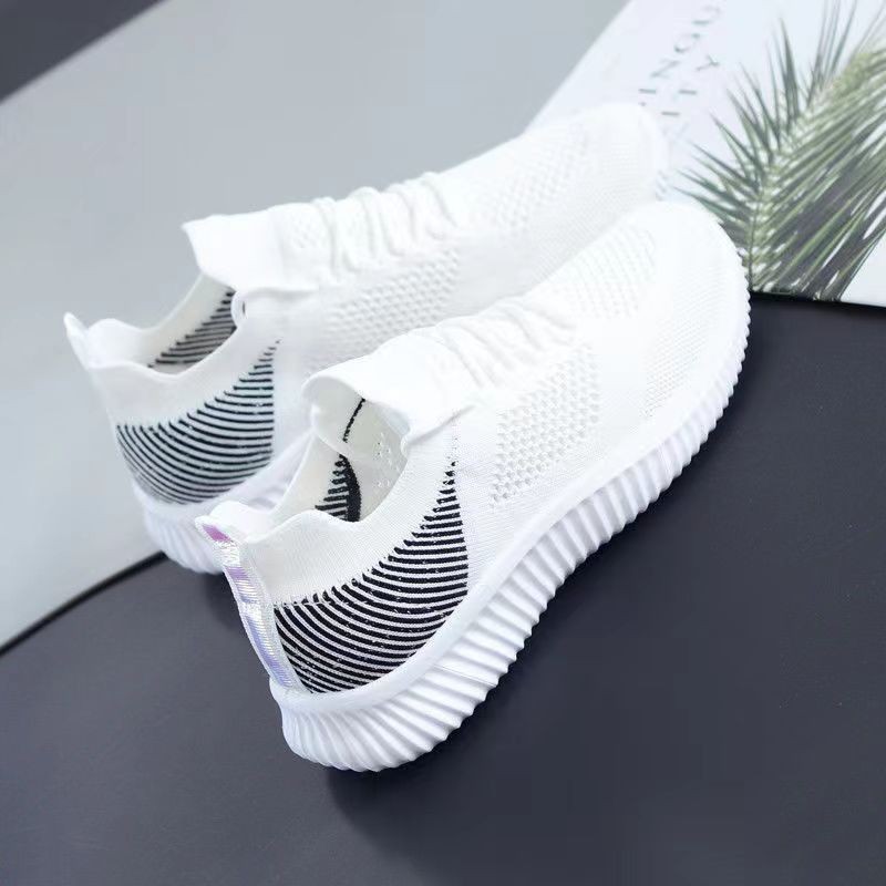 New Spring and Summer Women's Fly-Knit Sneakers Fashion All-Match Running Casual Shoes Mesh Breathable Casual Students' Shoes
