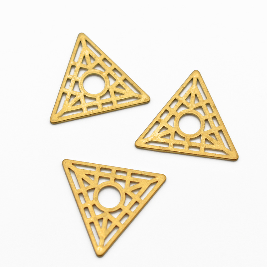 厂家直供黄铜原色20mm镂空几何三角铜片 项链耳饰吊坠diy饰品配件