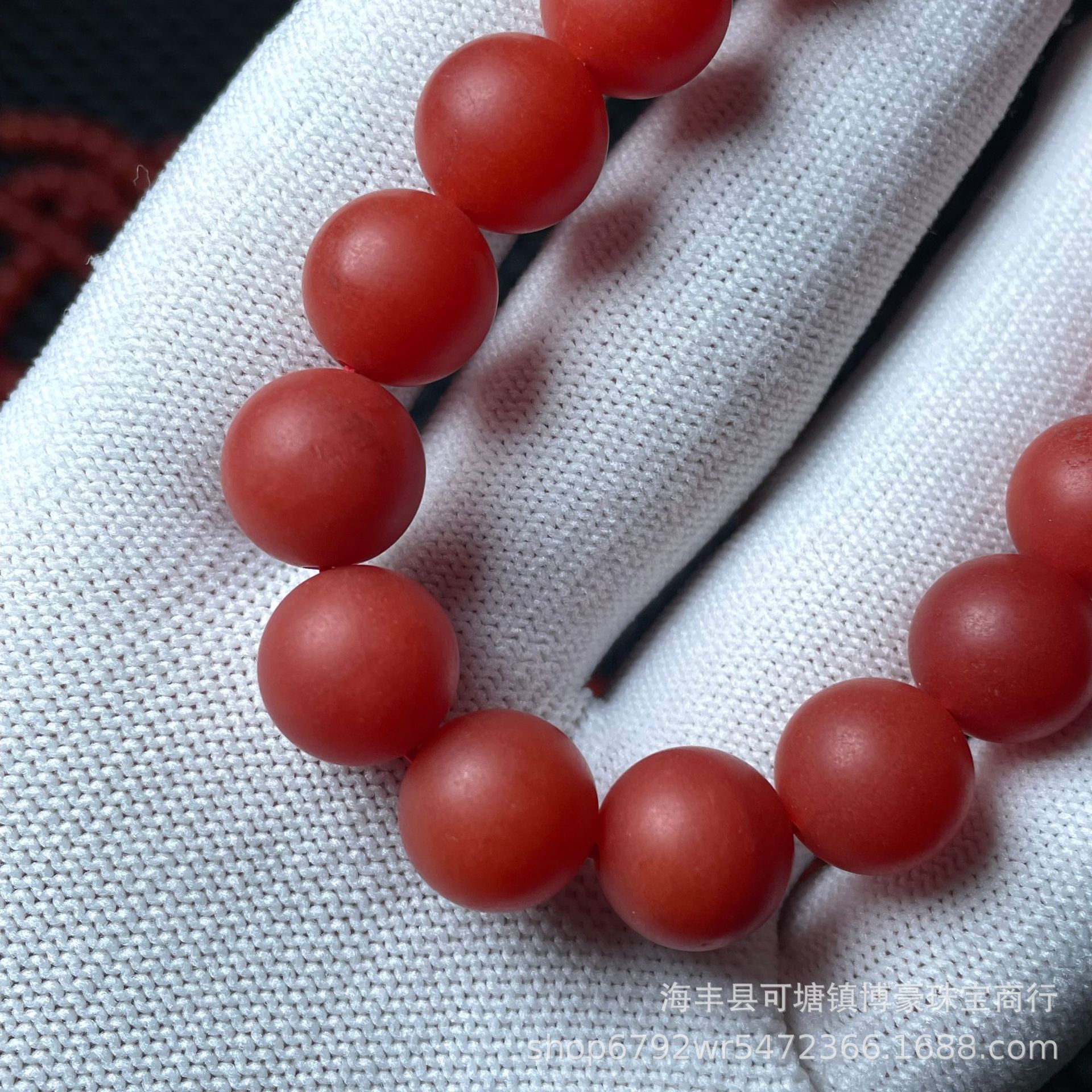 保山南红玛瑙哑光满色满肉优化柿子红单珠圆珠老型桶珠配饰批发