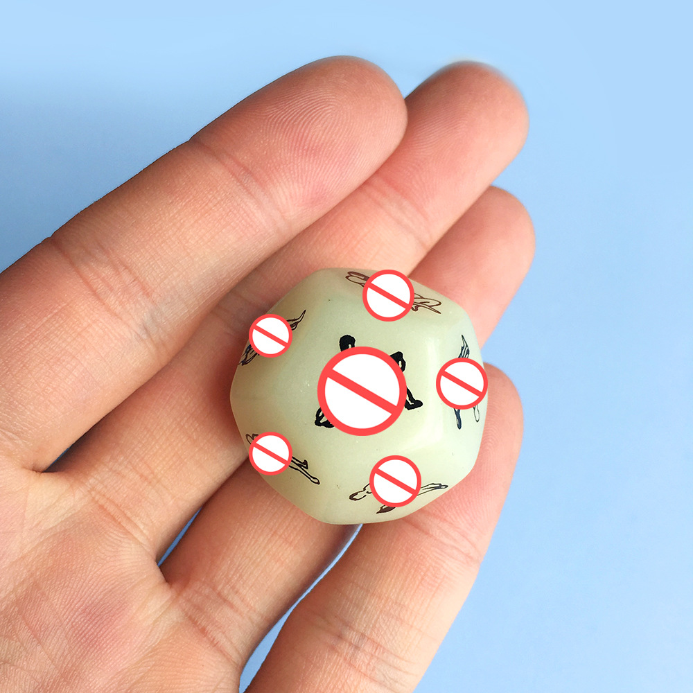 十二12面情趣sm夜光性姿势骰子夜晚发光绿色子甩子教学调情性用品