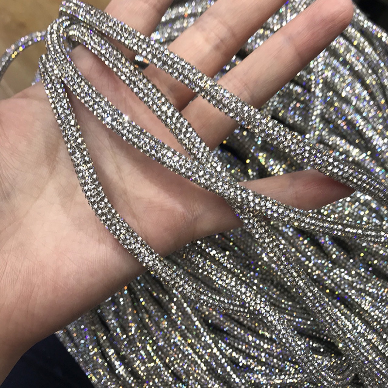 Hot Selling Hose Plastic Hole Full Diamond Rope Bowknot Crystal Rope Clothing Ornament 6 Rows 8 Rows Rhinestone round Diamond Strip