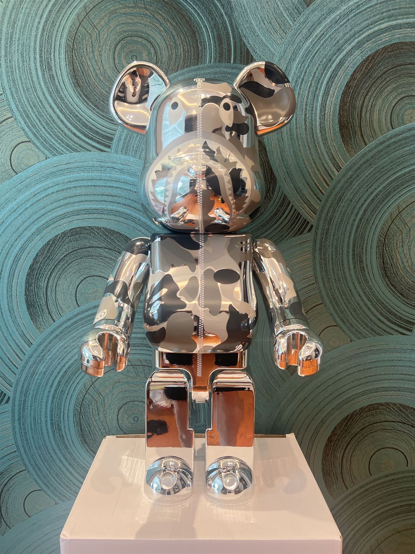 bearbrick1000%迷彩鲨鱼 积木熊fly boy暴力熊bape关节响迷彩熊摆