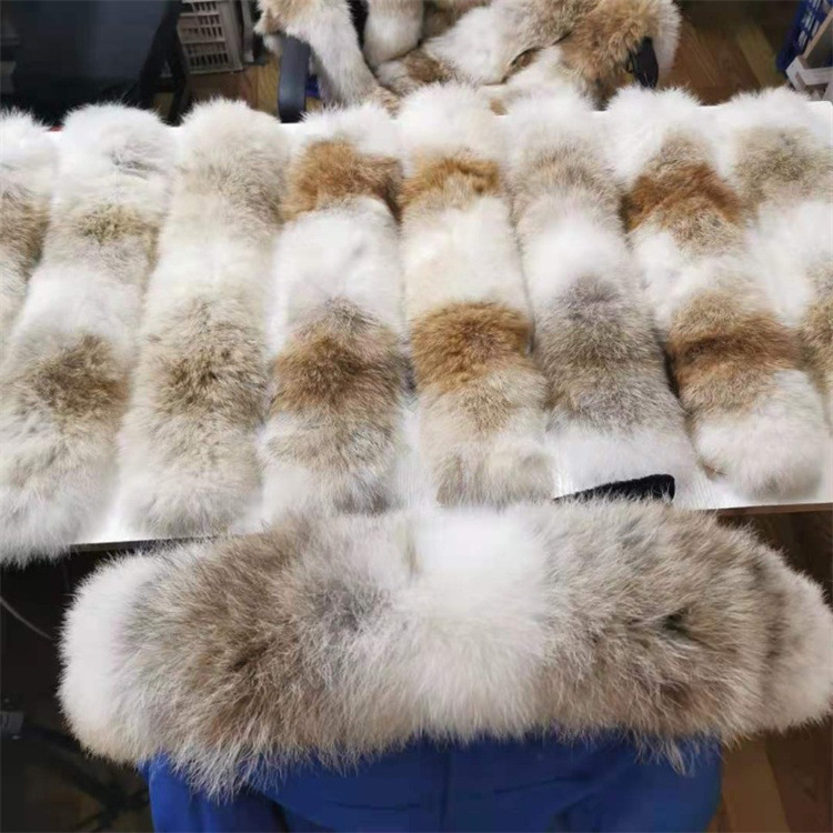 大鹅款羽绒服仿真狼毛领子青狼毛领子拼皮碎皮狼毛领子远征服毛领