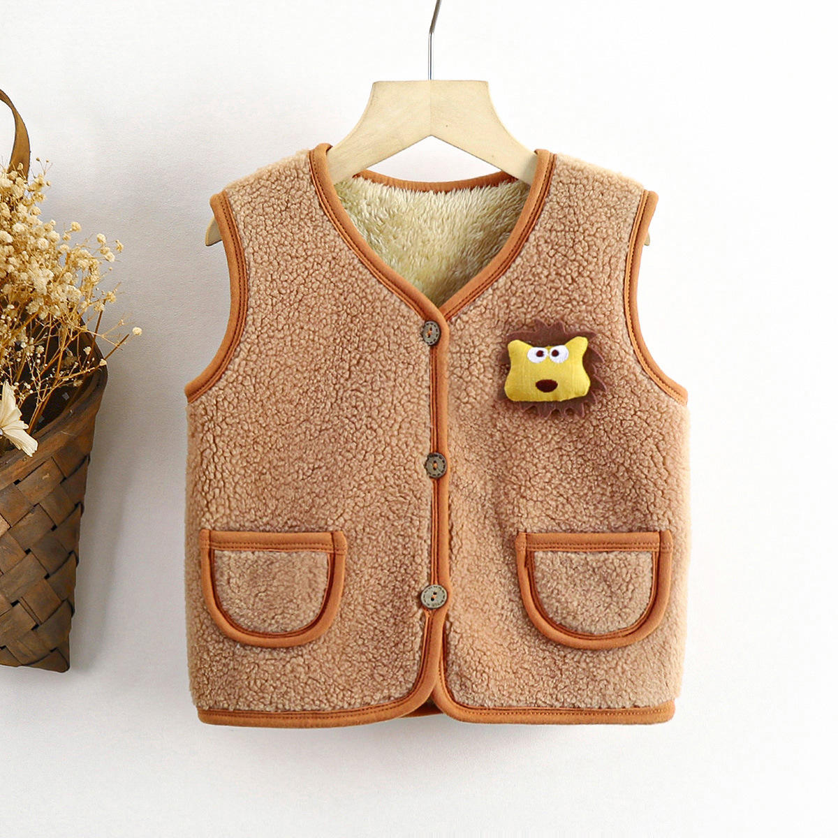 中小童羊羔绒马甲秋冬外穿护心坎肩男女宝宝洋气马甲宝宝保暖背心
