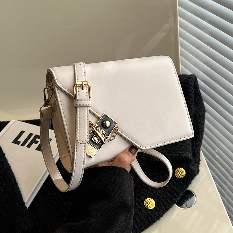 Foreign Trade Cross-Border Entity Wholesale Bag for Women 2022 New Simple Shoulder Bag Sense Crossbody Small Square Bag