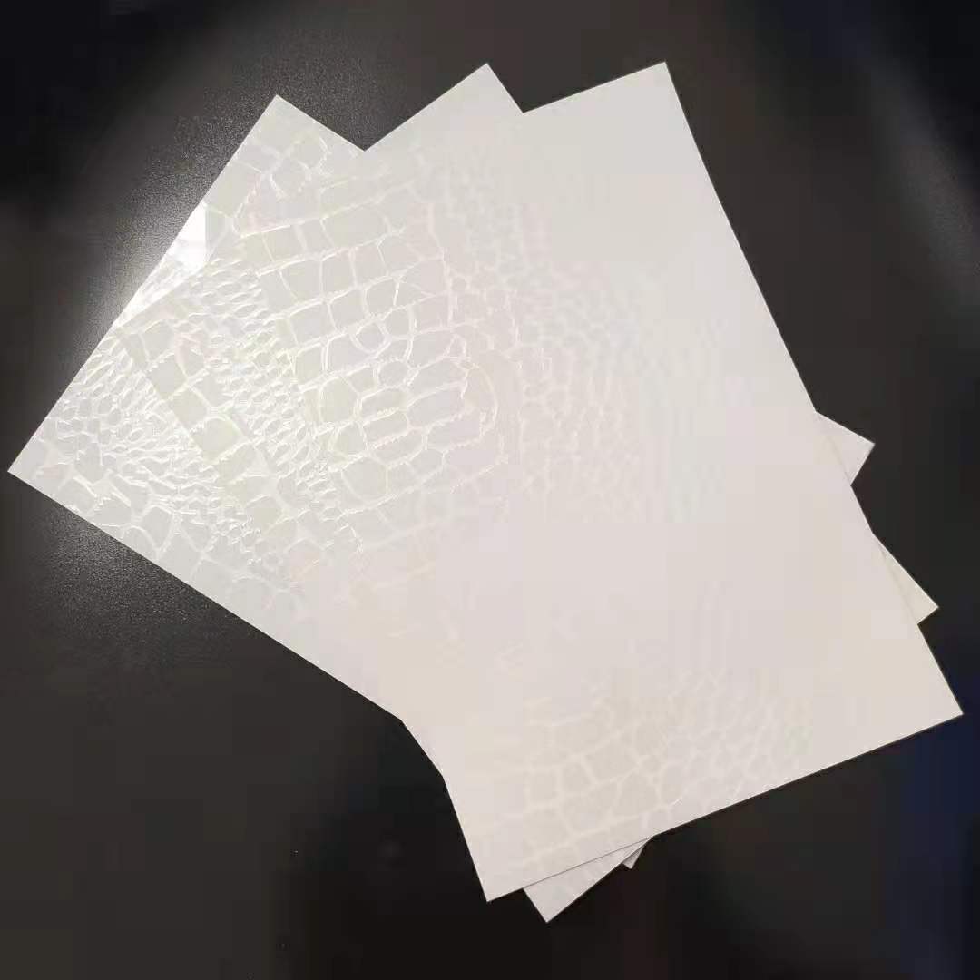 智能切膜机8寸背膜皮纹切割背膜浮雕彩膜手机背膜透明碳纤维后膜