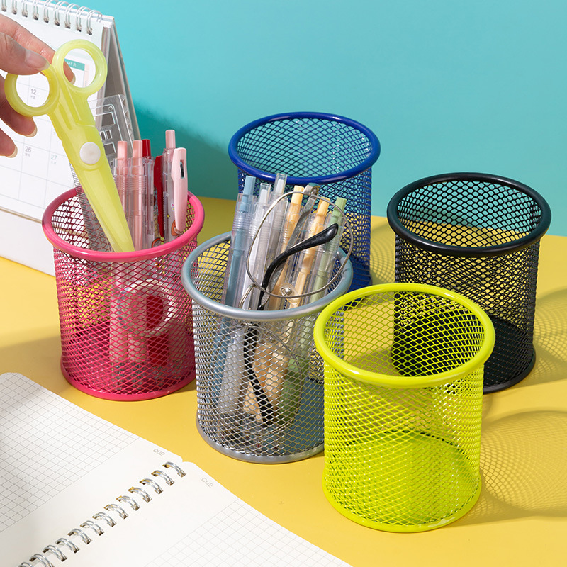 Iron Pen Holder Hollow out Desktop Storage Bucket Simple Student Stationery Multi-Functional Office Color round and Square Pen Holder