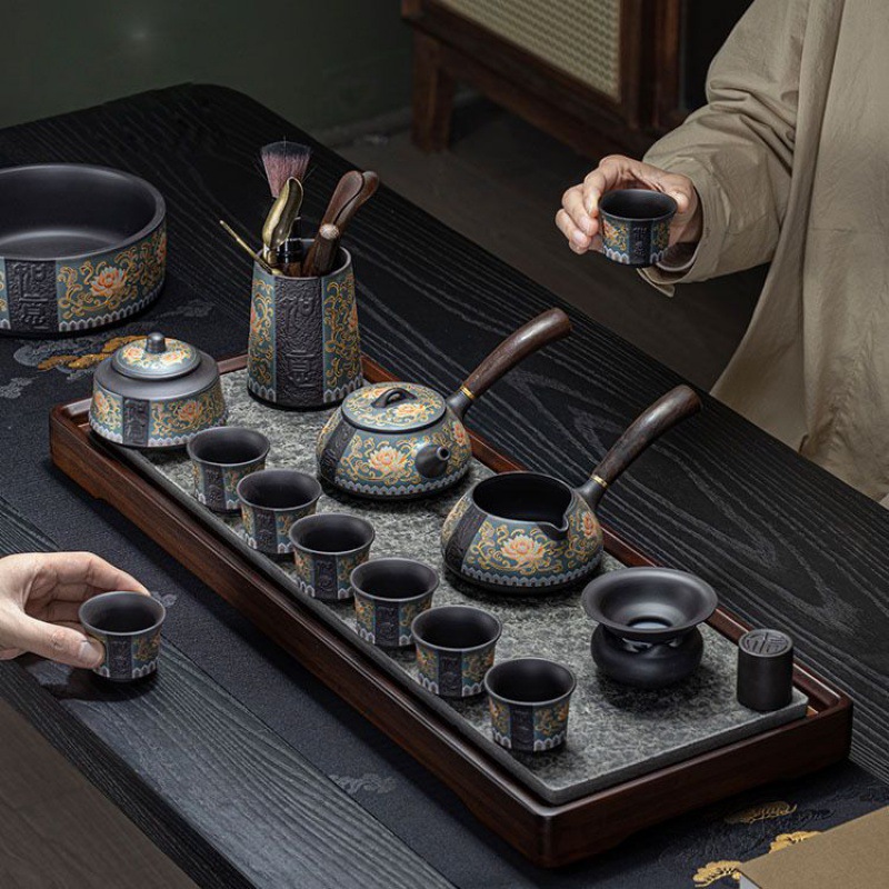 紫砂新款缠枝莲茶具套装家用宜兴茶杯品喝茶壶全套轻奢高档发货