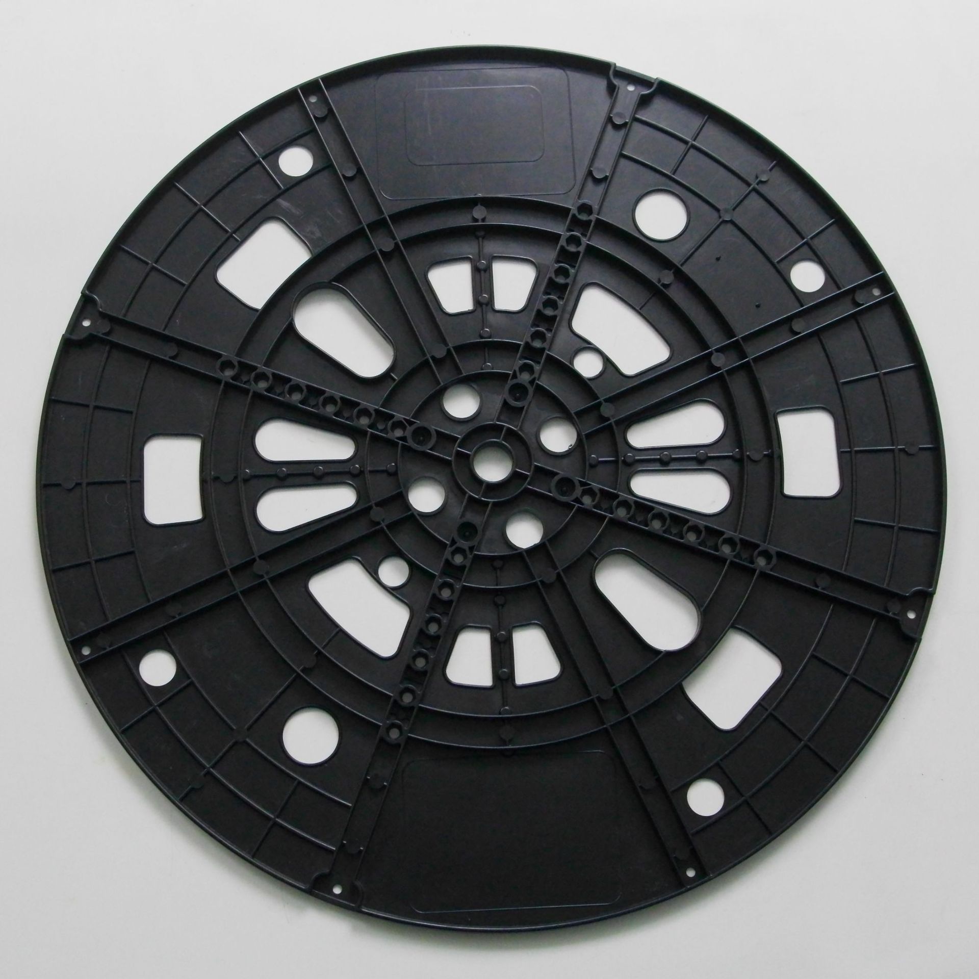 塑胶五金配件胶盘