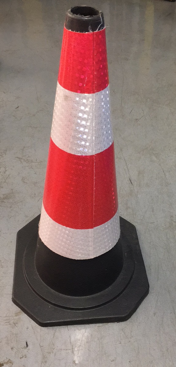 厂家供应橡胶路锥反光雪糕桶锥形隔离路障交通提环锥高速反光筒