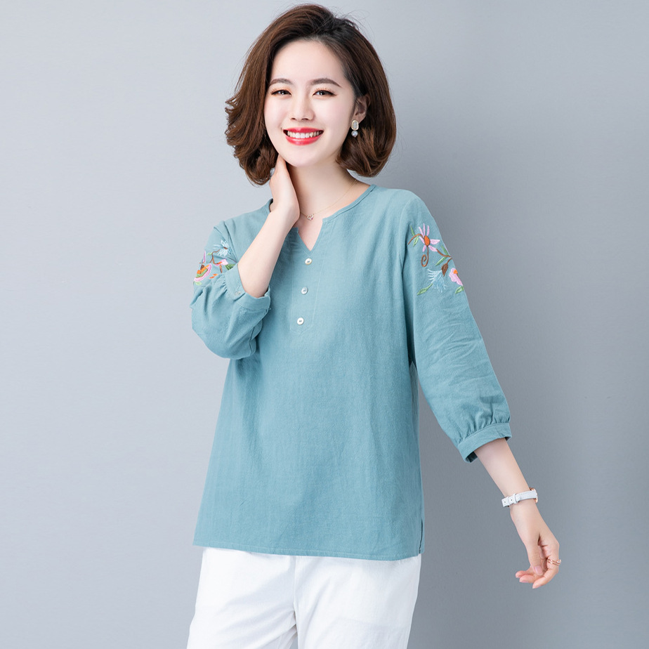 棉麻上衣女宽松大码女装新款七分袖衬衣刺绣v领衬衫女时尚打底衫