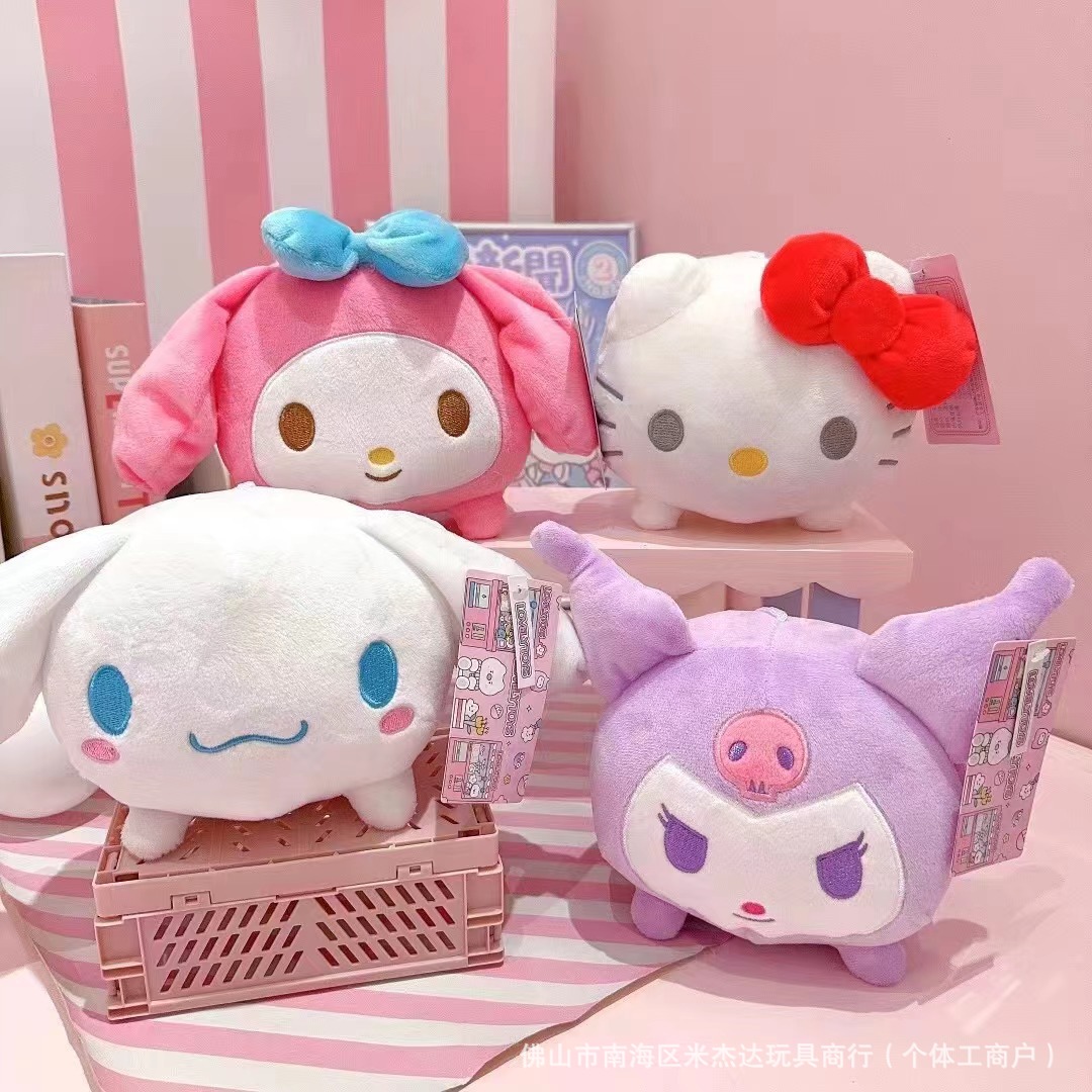 现货动漫电视变装三丽鸥库洛米美乐蒂玉桂狗帕恰狗公仔游乐城抓机