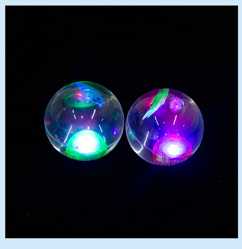 供应透明弹跳球 七彩闪光水球 led弹力球 发光跳跳球玩具厂家批发