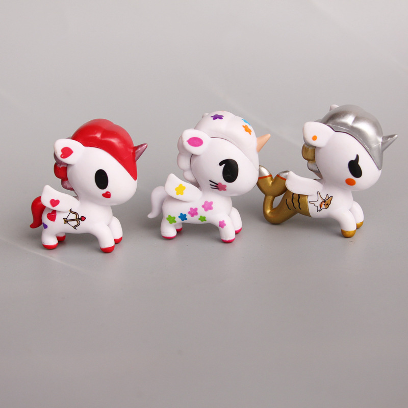 潮流情侣彩虹马独角兽盲盒公仔小马可爱摆件