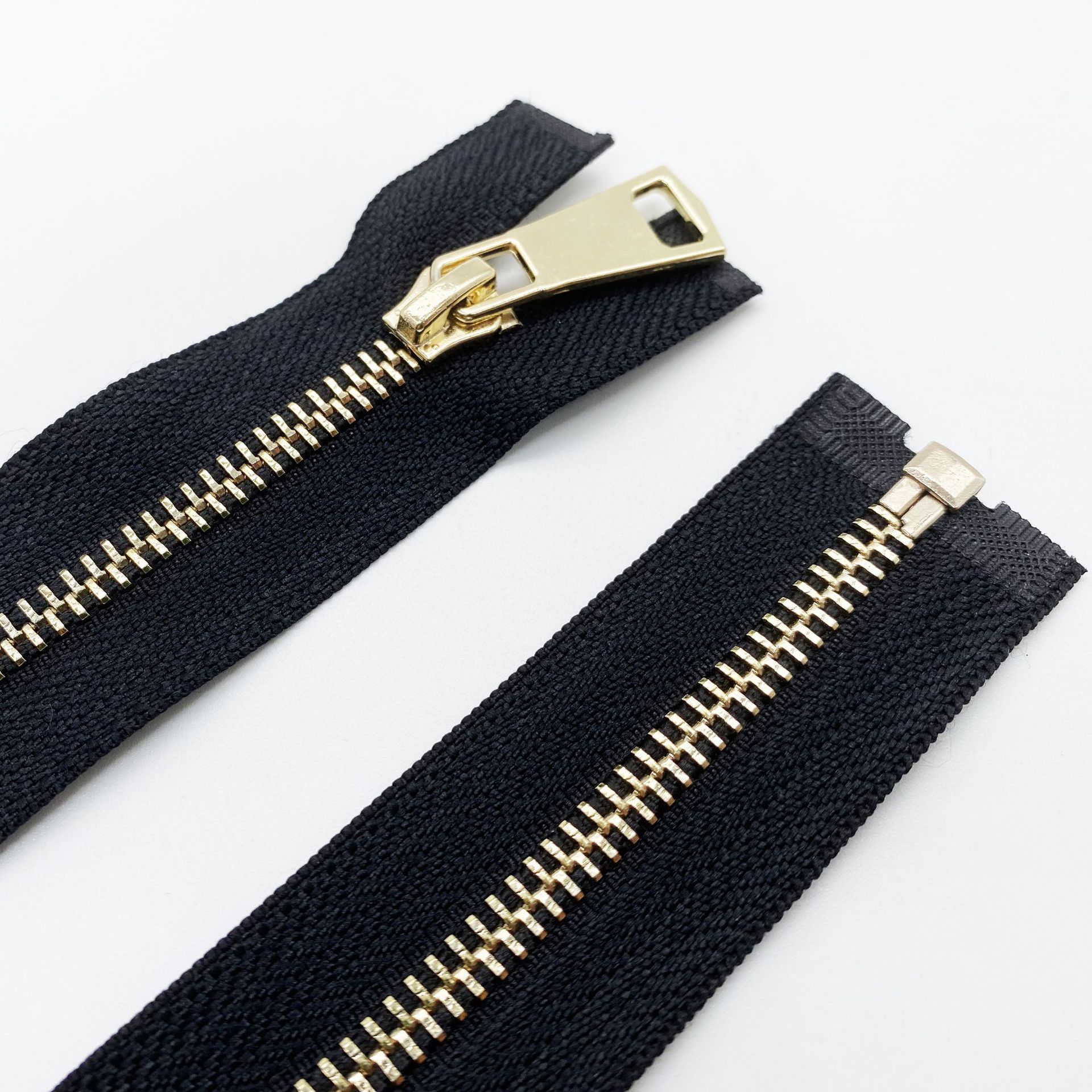 厂家直销可批发零售5号金属铜自锁开口闭口拉链 服装箱包鞋靴通用