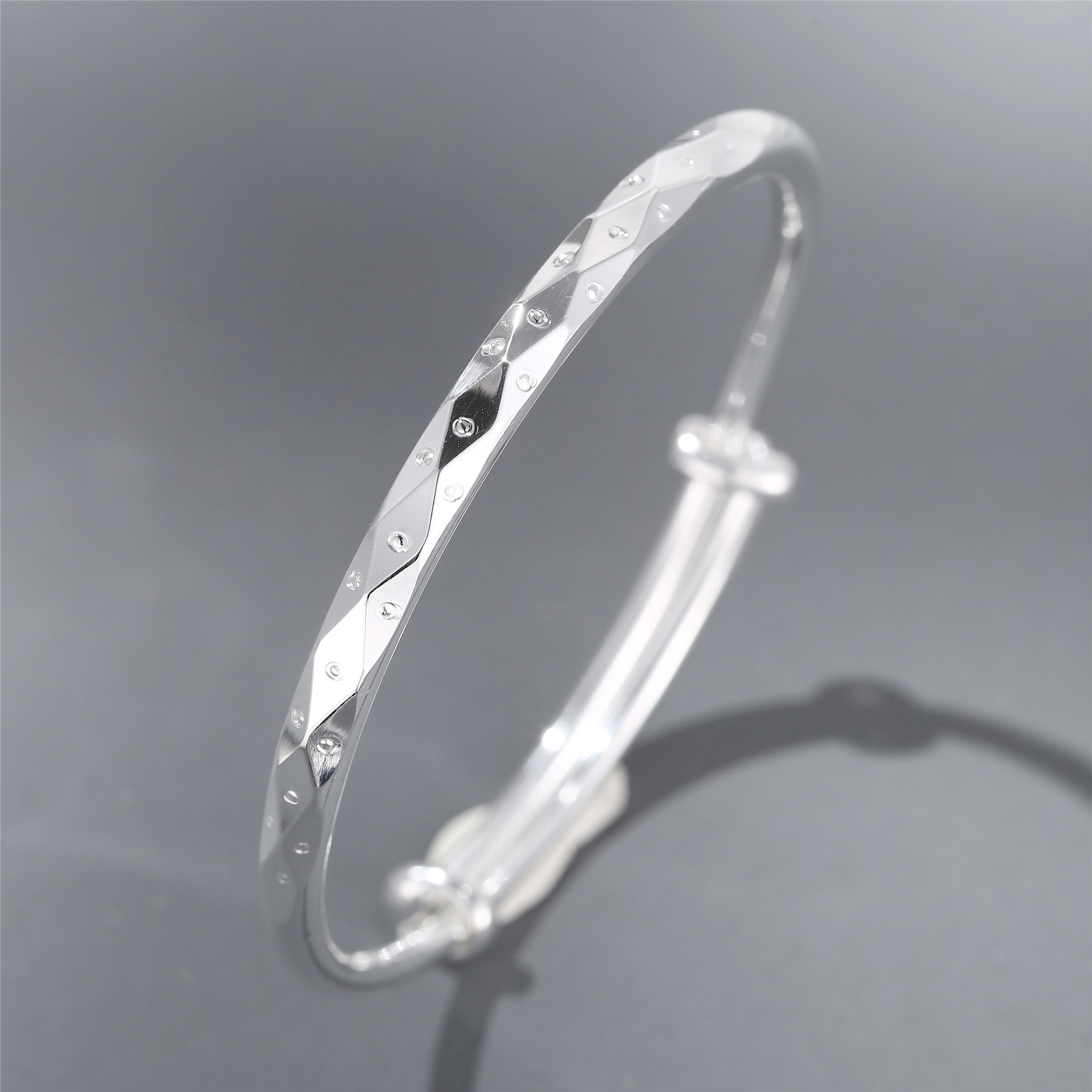 s999纯银菱形小圈银手镯女送女友推拉银镯手饰品细圈小众礼物