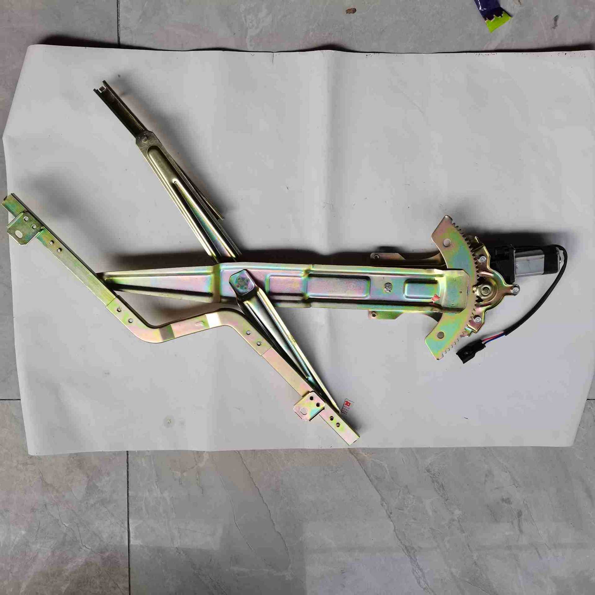 批发适用于陕汽重卡德龙m3000汽车电动玻璃升降器dz15221330058