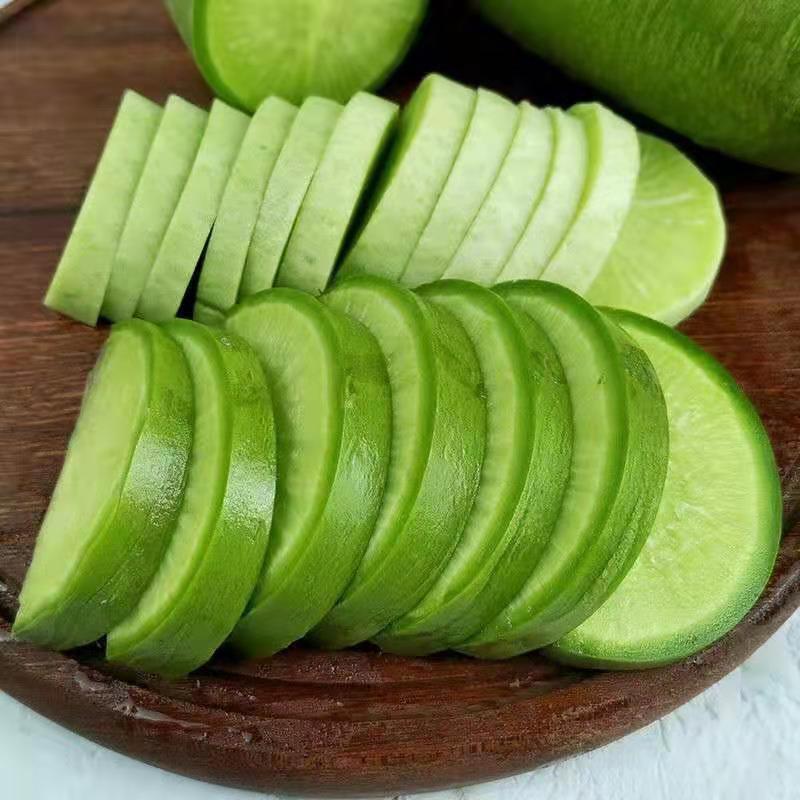 东北水果萝卜现拔新鲜蔬菜青萝卜绿皮绿心生吃甜脆多汁绿萝卜脱水