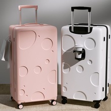 行李箱拉杆新款大容量男潮流20寸旅行防刮密码箱子超大女学生专用