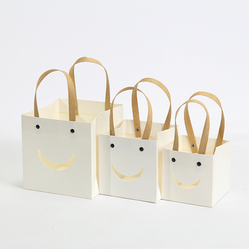 Simple Gift Bag Spot Smiley Face Baking Bag Cake Square Bottom Hand Bag Kraft Paper Portable Gift Bag