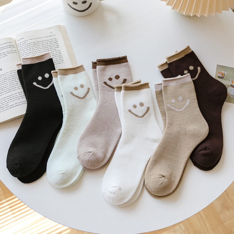 Autumn and Winter Thick Women Socks Tube Socks Cute Smiley Face Pattern Trend Fleece-lined Warm Women's Socks Factory Wholesale