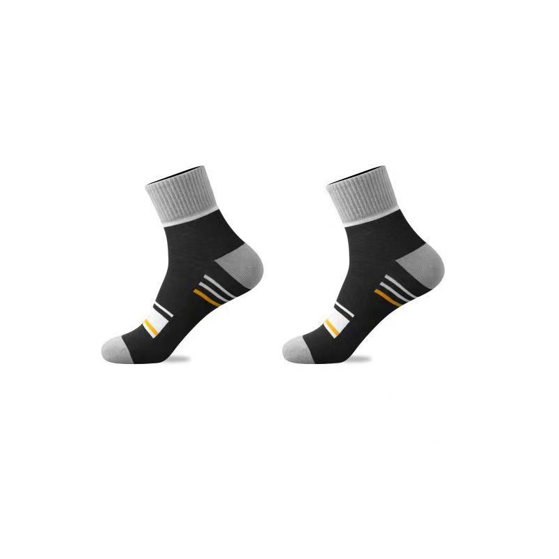 Men's Autumn Sports Mid-Calf Socks Sweat Absorbing and Deodorant Breathable Spring Trendy Sports Stockings Trendy Men