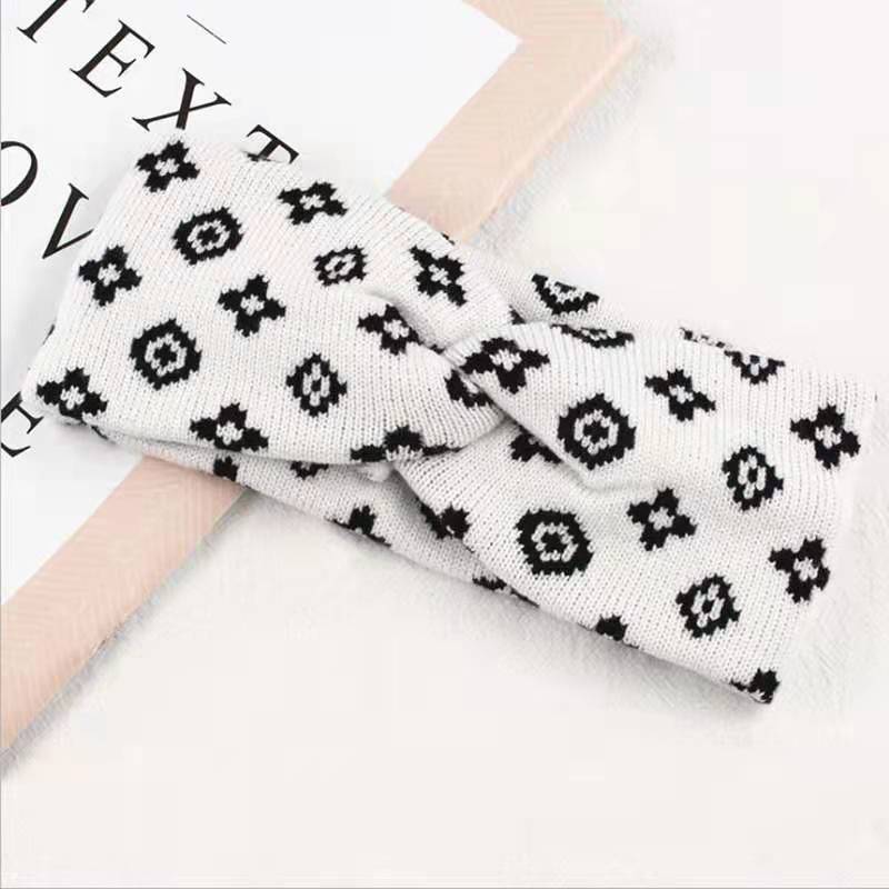 New Mid-Ancient Hair Band Presbyopic Knitted Cross Hair Band Women's Wide-Brimmed Wool Headband Autumn and Winter Outing European and American Hair Accessories