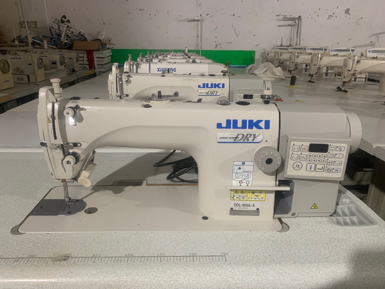 八九成新日本重机电脑平车自动剪线缝纫机juki900a-s