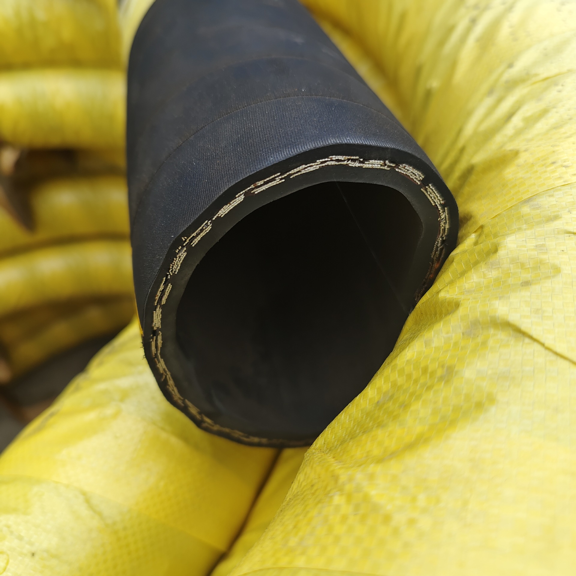 工地抽水钢丝橡胶管 隧道施工用吸排泥浆钢编高压风管 大口径胶管