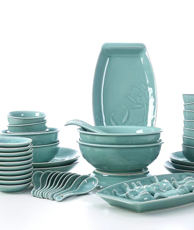 工厂直销龙泉青瓷餐具碗碟套装陶瓷碗盘汤碗荷花鱼盘送礼乔迁