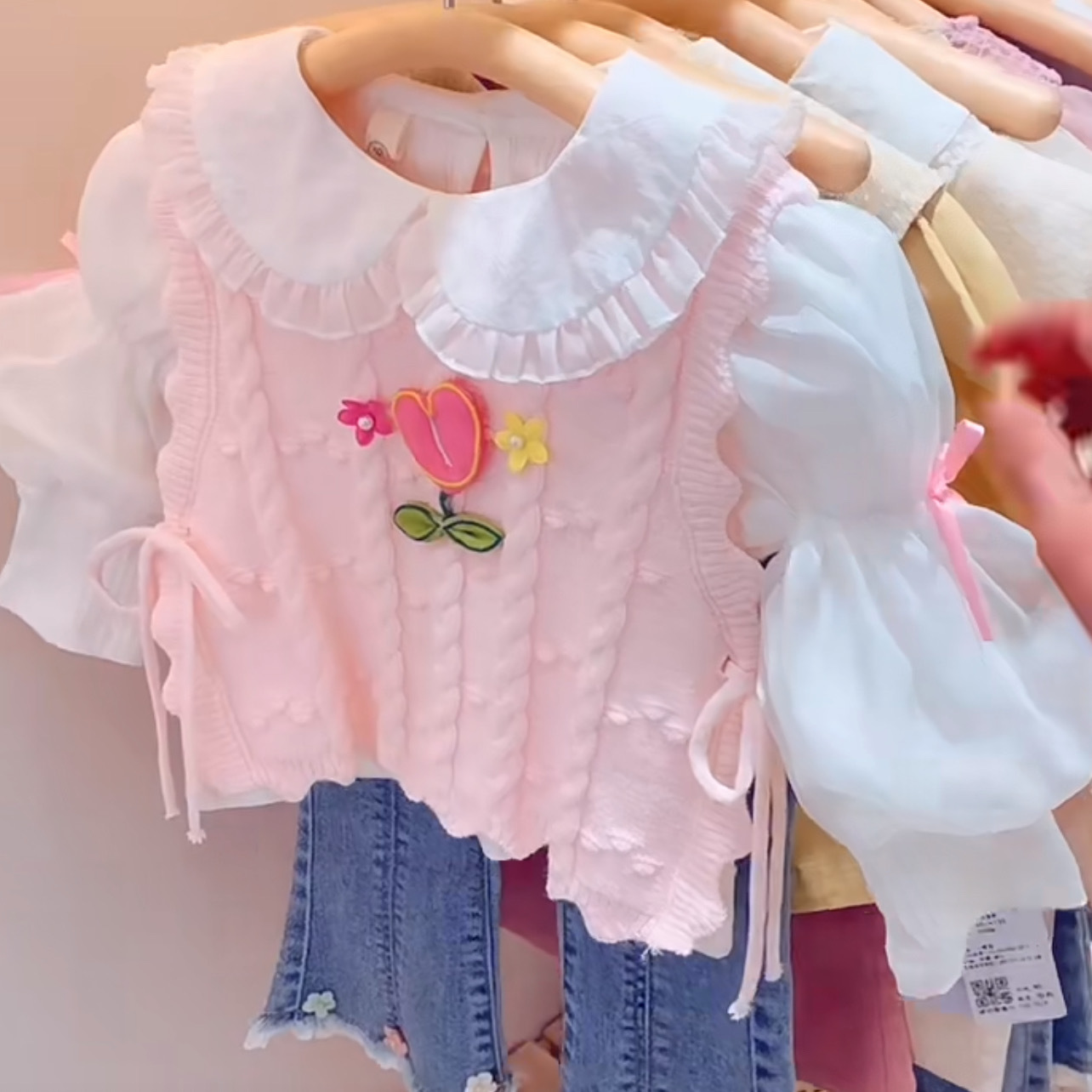 儿童服装 童装批发一手货源 湖州织里镇女童百搭甜美荷叶边套装