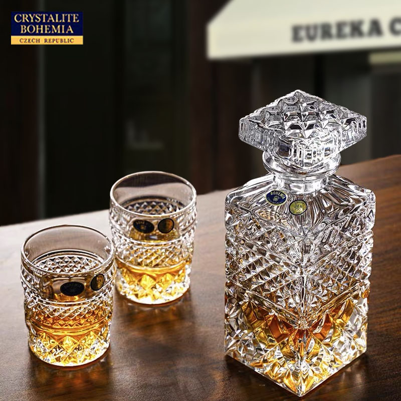 捷克bohemia进口水晶玻璃刻花威士忌杯 复古xo洋酒杯酒樽套装