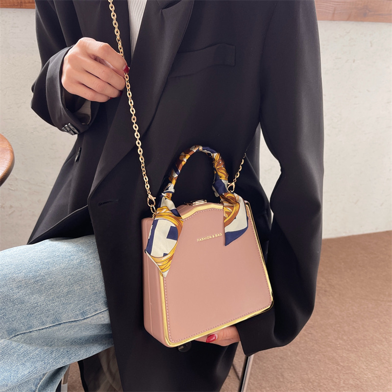 Box Bag for Women 2023 New Internet Celebrity Ins Fashionable All-Match Shoulder Bag Silk Scarf Portable Crossbody Small Square Bag