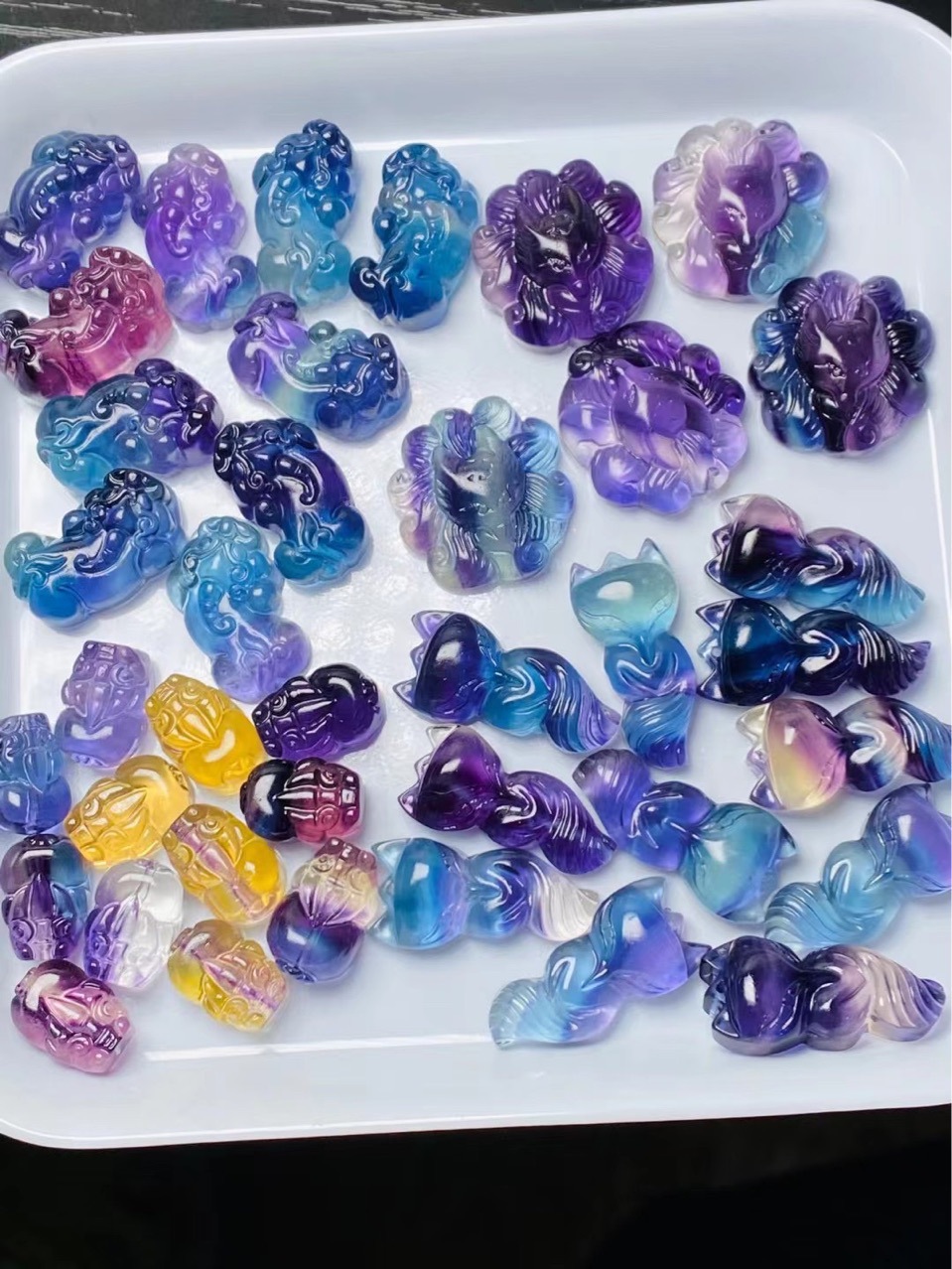 天然七彩萤石吊坠颜色随机发货稍有棉支持任何检测量大可订