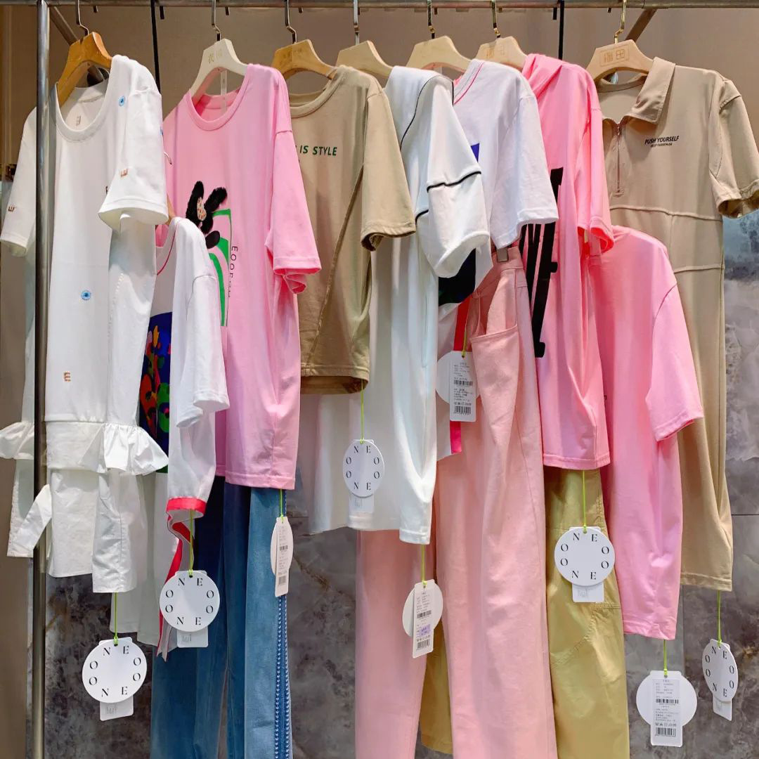 一诺撤柜品牌折扣女装夏装尾款清货衣服简约中性女装实体直播批货