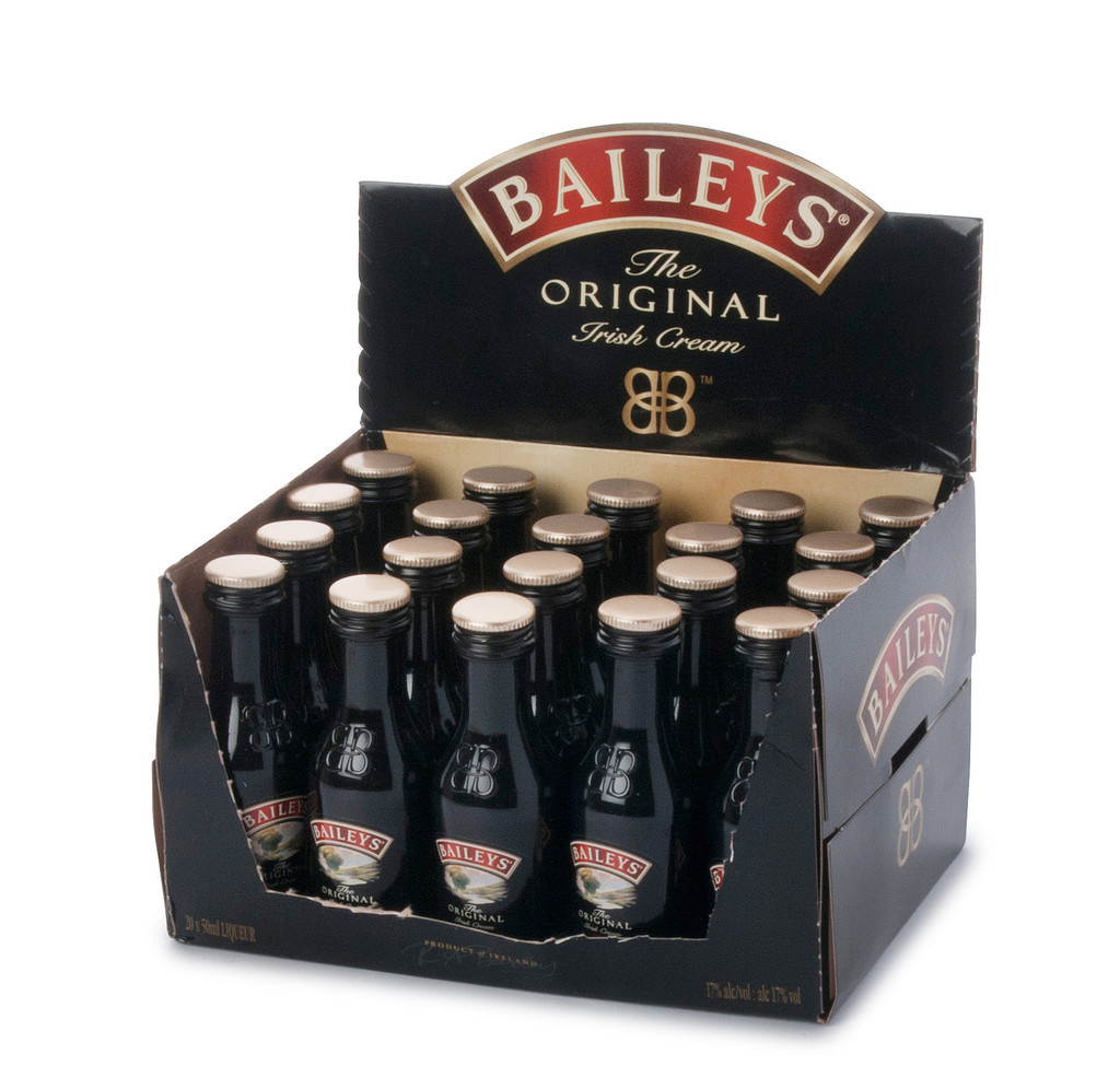 爱尔兰进口 百利甜酒咖啡牛奶酒 小威士忌迷你洋酒小酒版调酒50ml